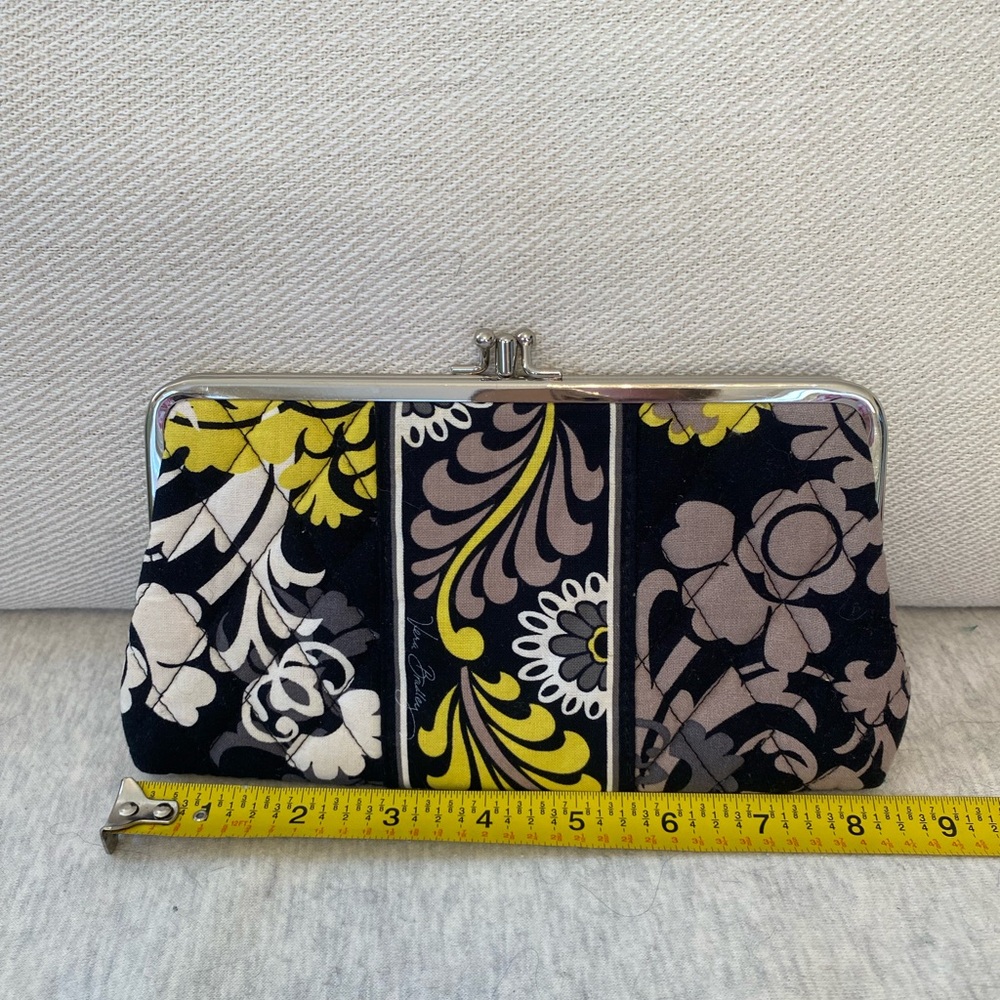 NWOT Vera Bradley Black, Yellow Floral Quilted Wallet. Retired “Baroque” Pattern